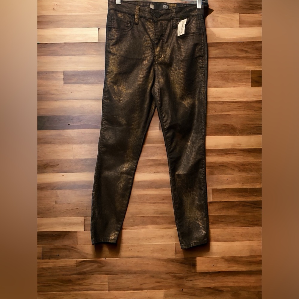 Kut from the Kloth Shimmering Gold Ankle Pants